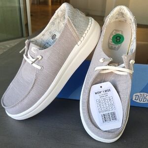 Hey Dude Wendy Rise in Light Beige